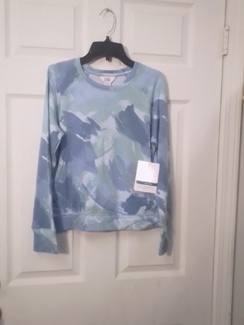 Athleta Girl Warm Up Printed Sweatshirt NWT A52
